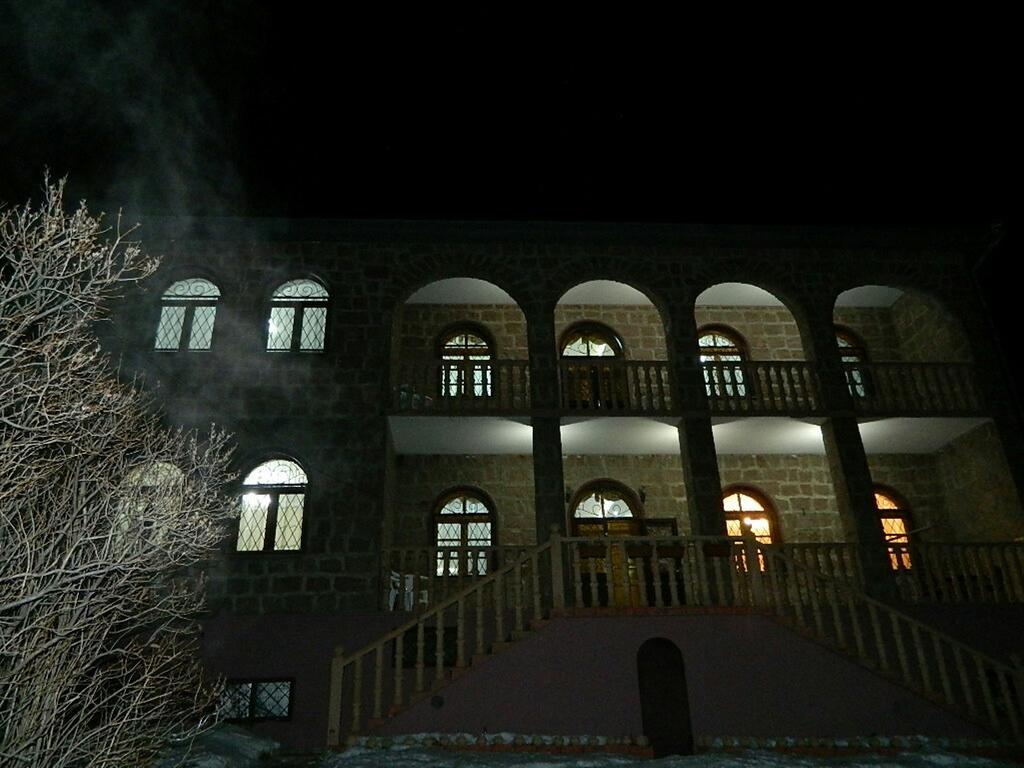Max Hotel Gogi Alibegashvili Stepantsminda Exterior photo